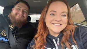 Kayla O'Neill and Aaron Hough's Wedding Website