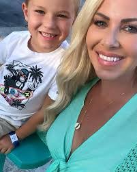 Tammy Yarbrough's Instagram, Twitter & Facebook