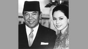 840 x 1120 jpeg 527 кб. Profil Dewi Soekarno Atau Ratna Sari Dewi Istri Presiden Soekarno Yang Baru Saja Kehilangan Menantu Tribunnews Com Mobile