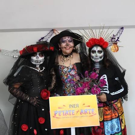 El INER se llena de alegría con PETATE ARTE ✨🏥💀👻 El día martes 28 de  octubre, en el auditorio Fernando Rébora Gutiérrez, se llevó a cabo el  concurso de disfraces y pasarela