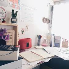 دراسة وإنجاز Home Decor Office Desk Decor