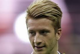 A natural ginger, reus usually adds highlights and bleach to give his hairstyles more character. Haircut Hairdresser Hairstyle Models For Women