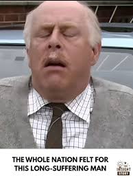 We all felt for Richard Bucket having to put up Hyacinth Bucket 😂 Just  goes to show what a great actor Clive Swift was!😍😍