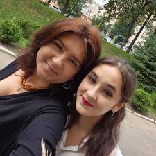 Ми, ГО "Країна рівності і правди", є учасниками чи засновниками кількох  стратегічних проектів, бо волонтерство це не лише про викупити, а передусім 