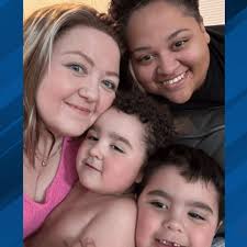 Tennessee makes history as one of 1st Southern states to protect IVF, birth  control rights