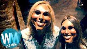 Terror en alta mar en español latino. Otro Top 10 Mascaras Espeluznantes De Peliculas De Terror Watchmojo Com