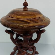 Find me some banksy and ill love you forever. Five Inter Locked Legs Carved Stand Wooden Snake Head Table Holder Carving Bowl With Camel Leg Stand Wooden Camel Stand Price Buy Wooden Display Stand 5 Leg Camel Face Wooden Display Stand