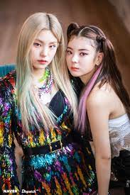 Midzy (믿지) itzy official fan colour: Itzy S Yeji Reveals Why She Was Jealous Of Lia During Their Trainee Days Kissasian