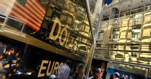 La cotización del dólar hoy, el precio del dólar blue, el dólar contado con liquidación, el dólar mayorista. Dolar Blue Hoy A Cuanto Cotiza Este Domingo 24 De Enero