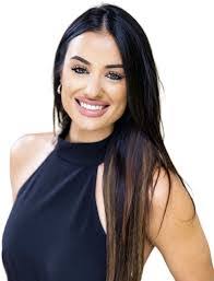 Kayla Heckman's Instagram, Twitter & Facebook