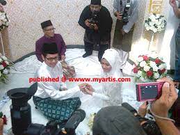 Ally iskandar bersama nurfarahin mendirikan rumah tangga pada 2012 dan dikurniakan anak perempuan berusia dua tahun. Myartis Com Myartis My Artis Ya Saya Dah Cerai Ally Iskandar