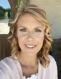 Erin Kramer's Instagram, Twitter & Facebook