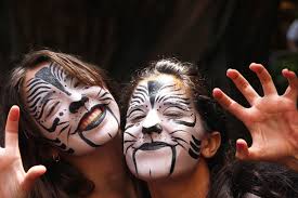 Voir plus d'idées sur le thème maquillage lion, lion tigre donnez à la chambre de votre enfant une touche d'originalité et de douceur avec ce poster tigre indien d'inspiration scandinave. 08 Maquillage Tigre Blanc Jpg Photographie Par Michel Hervo Artmajeur