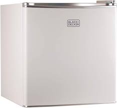 Black Decker Mini Fridge Amazon Com Black Decker Bcrk17w Compact Refrigerator Energy Star Single Door Mini Fridge With Freeze Compact Refrigerator Mini Fridge Black Decker