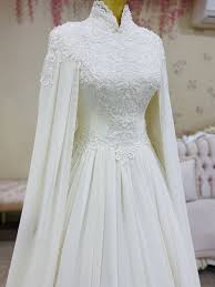Anda semua bisa memilih kebaya putih. 210 Baju Nikah Putih Ideas In 2021 Wedding Dresses Nikah Nikah Dress