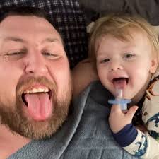 Robert Andrick (@RobertAndrick1)