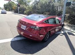 Another Tesla Model 3 Crash Proves It Is The Safest Car Ever Built Tesla Calls The Owner Within 5 Mins For Assistance Tesla Safe Cars Tesla Model