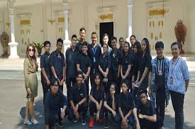 Kualifikasi pendidikan, status, jenis kelamin, dan jumlah jumlah dan status guru no. Siswa Sma Olifant Peduli Lingkungan Sejarah Jogja Harianjogja Com