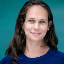 Sonja Dale's Instagram, Twitter & Facebook