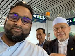 Nurul islam mohamed yusoff, chief executive officer, malaysian rubber council (mrc); Nurul Islam Mohamed Yusoff On Twitter Bersama Mb Kesayangan Rakyat Kelate Membangunbersamaislam