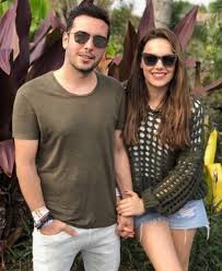 Yagmur tanrisevsin was born on 24 august 1990. Yagmur Tanrisevsin Den Oguzhan Koc Aciklamasi Magazin Haberleri Fiskos Haberleri