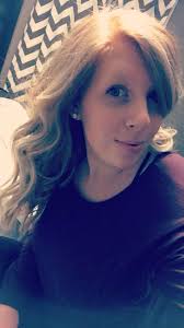 I DID NOT want to do that workout at all! But I didn't do one yesterday I  knew i wouldnt do one tonight because my headache is still lingering and by  7