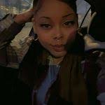 Deidre Tate's Instagram, Twitter & Facebook