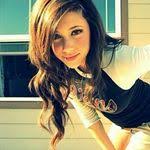 Taylor Heffner's Instagram, Twitter & Facebook