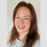 3100+ "Stacy" profiles