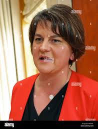 Pull the plug hi-res stock photography and images