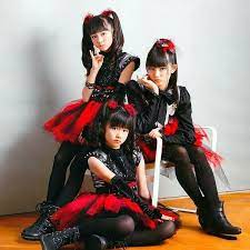Check spelling or type a new query. Pin De Ezequiel Schetzel Em Babymetal 2010 Metallica Artistas Famosos Rock Poster