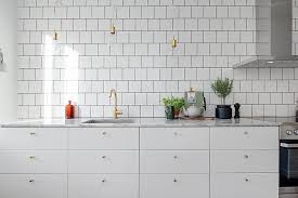 Sfdf8460948aa67431285384767bbdfc2be Jpg 1024 683 Kok Vitt Kakel Kok Kakel Kokskakel