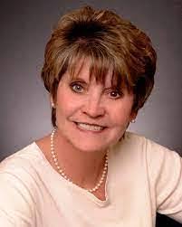 Janet Stinchcomb's Instagram, Twitter & Facebook