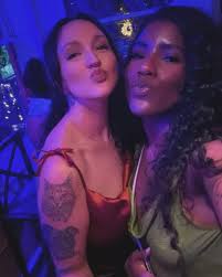 Holly Lea 👑 (@iamqueenlea_) • Instagram photos and videos