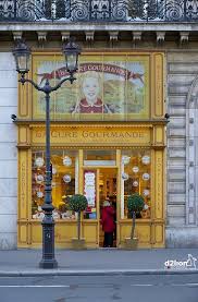 Melusineh Paris Devanture Magasin Facade Boutique