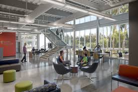 Bloom And Villa At Socal Ontario Medical Office Building Image By Hmc Architects Healthcare Architecture Wellness Design Healthcare Design