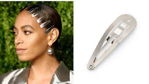 90s hair accessories are back