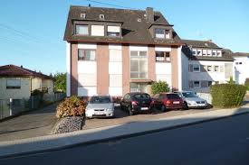 De ras, et chaussée ♦ partie d'un édifice dont le plancher est sensiblement au niveau de la rue, du sol. Grosse Sehr Gut Ausgestattete Fewo In Hochparterre Vom Apartmenthaus Abendsonne Tripadvisor Coblence Location De Vacances