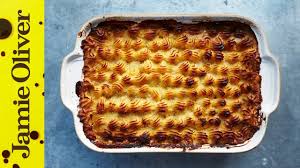 Fish Pie The Naked Chef Jamie Oliver Youtube It's the perfect comfort dinner. fish pie the naked chef jamie oliver