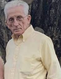 Andrew Roberson's Instagram, Twitter & Facebook