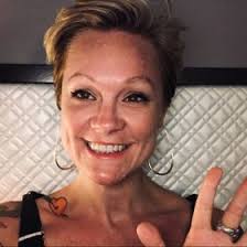 Brooke Arthur (brookekarthur)