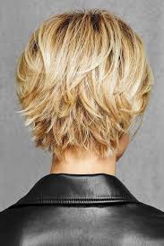 Dit zijn de 10 mooiste kapsels voor kort haar Bob Short Hair Trends 2021 Novocom Top