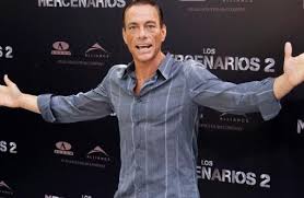 He took on lead roles in several more martial arts movies that were quite similar to bloodsport, such as kickboxer and lionheart. Jean Claude Van Damme Expendables 2 Ist Ein Traum Cinema De