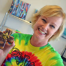 Mo'sArt pottery studio reopens in Gluckstadt