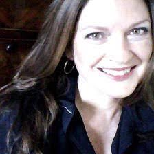 Maureen Hammond's Instagram, Twitter & Facebook