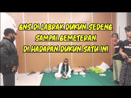 Hd trox gmbh, meme, dük png grafik görüntüleri kaynaklarını seçin ve png, svg veya eps biçiminde indirin. Live Gns Di Labrak Dukun Setres Saat Menangani Pasien Youtube Di 2021 Youtube Pengasuh