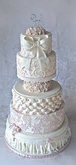 Okay This Cake Takes The Cake Project Wedding Romantic Wedding Cake Cake Wedding Cakes With Cupcakes