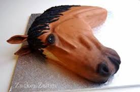 pferdetortentutorial konnt ihr euch noch an meine pferdetorte erinnern ich habe sie im marz fur eine meiner besten fr pferd torte pferdekuchen pferde kuchen