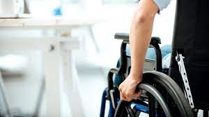 Este strigător la cer, a declarat gabriela firea. PrimÄƒria BucureÈ™ti Nu Mai PlÄƒteÈ™te Ajutoarele Pentru Persoanele Cu Handicap Libertatea