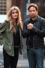 This subreddit supports the spoiler tag! Californication Karen Pesquisa Google Natascha Mcelhone Herrenkleidung Braun Werden